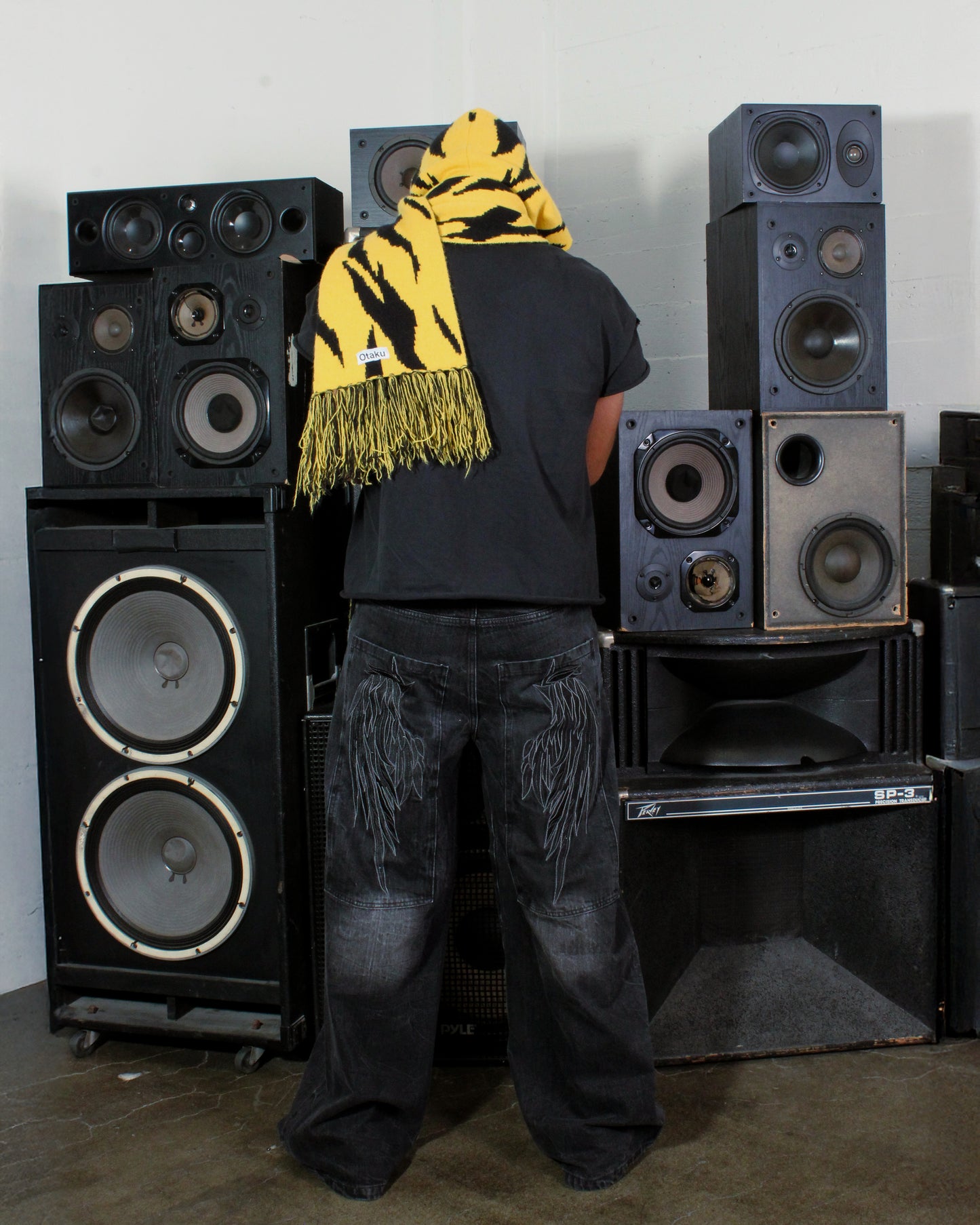 BLOOD WAR SCARF