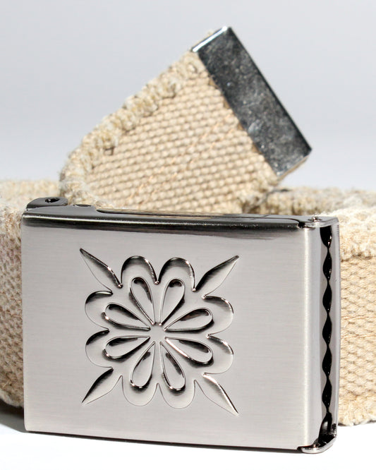 FLORAL CREST BELT